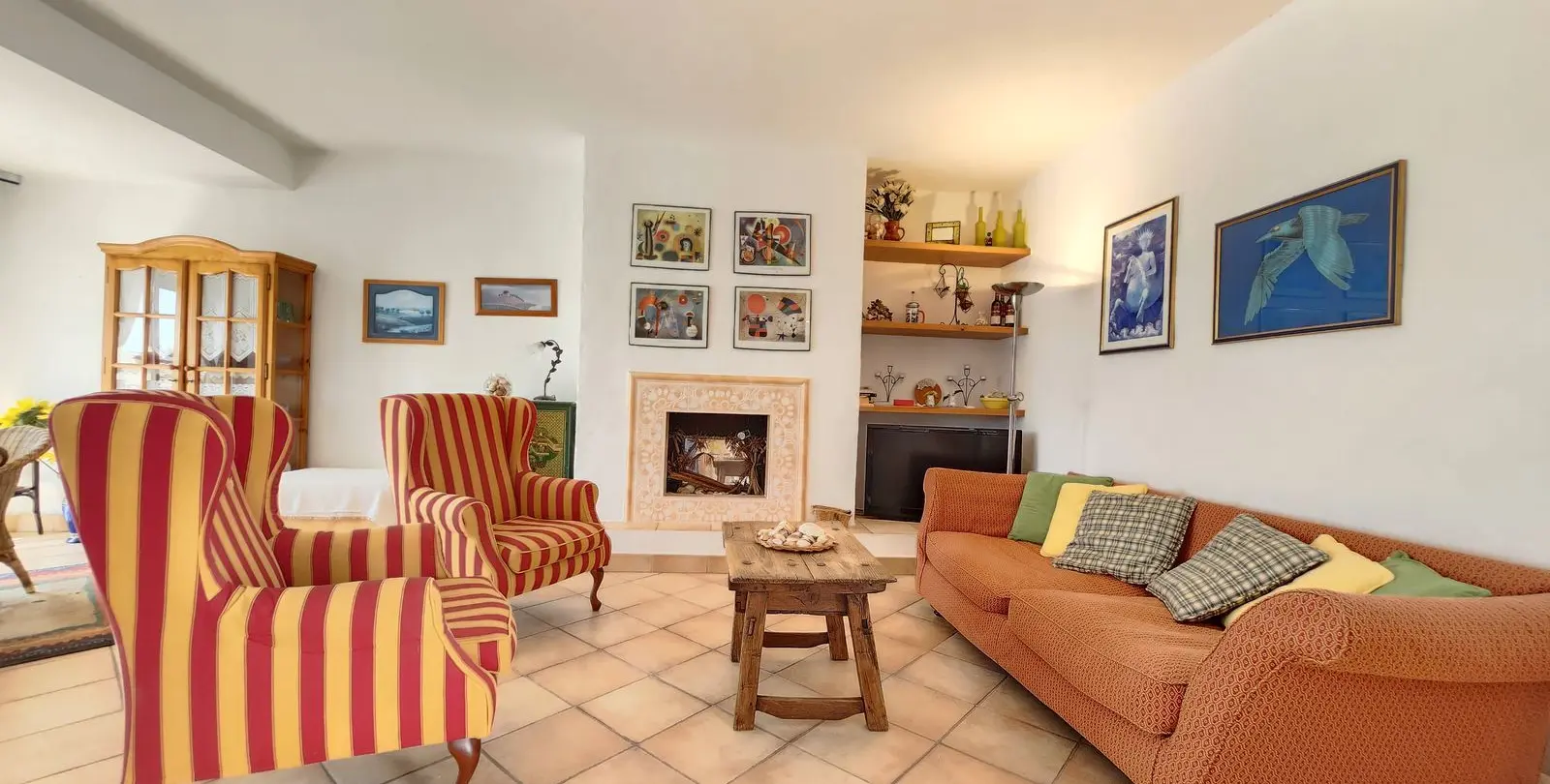 Venta de apartamento en planta media en Puerto Banús 5