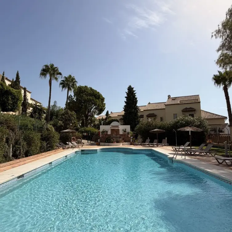 Venta de ático dúplex en Nueva Andalucía