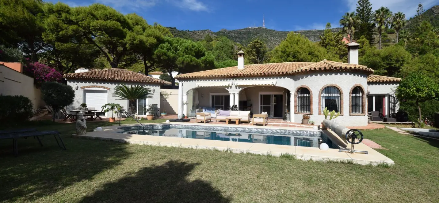 Sale of detached villa in Mijas 0