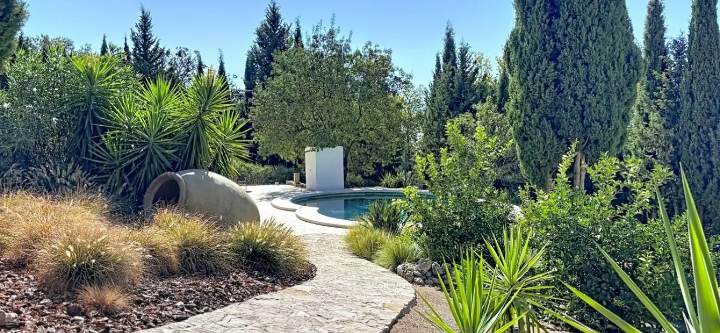 Sale of detached villa in Colmenar 2
