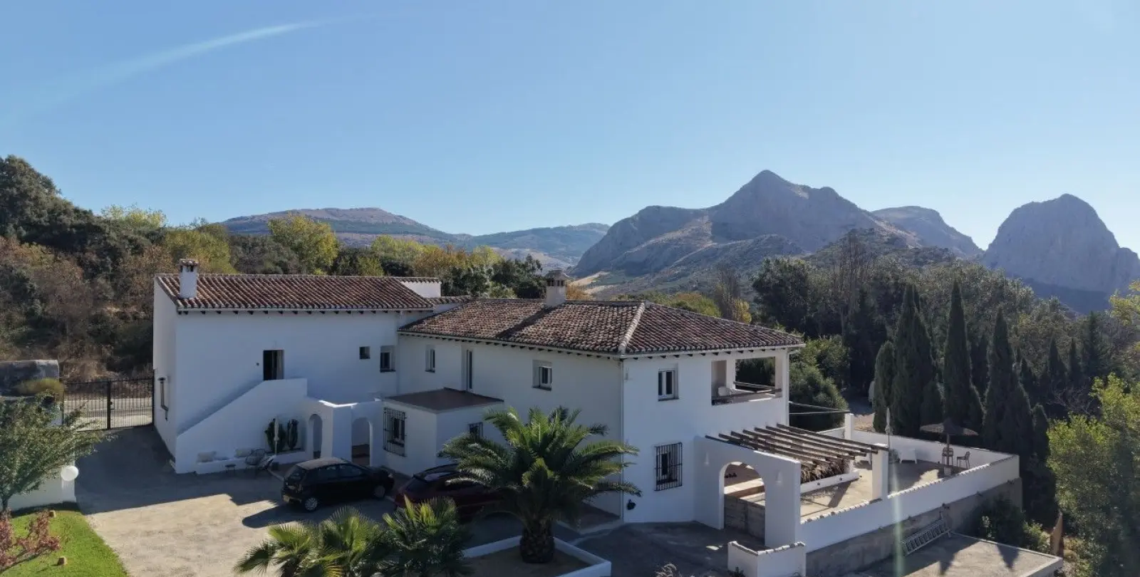 Sale of detached villa in Colmenar 5