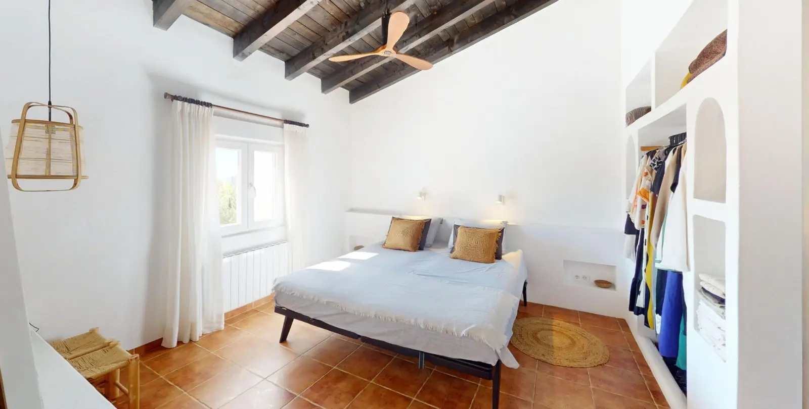 Sale of detached villa in Colmenar 11