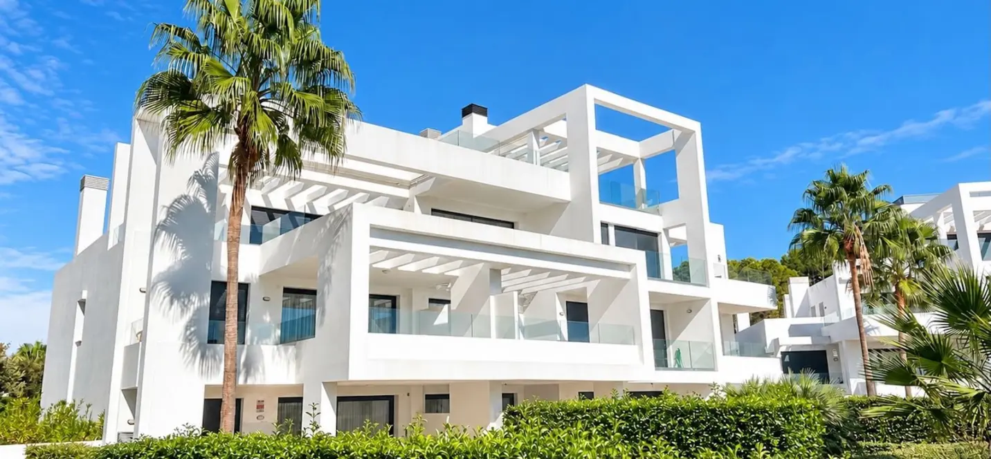 Venta de ático dúplex en Benahavís 1