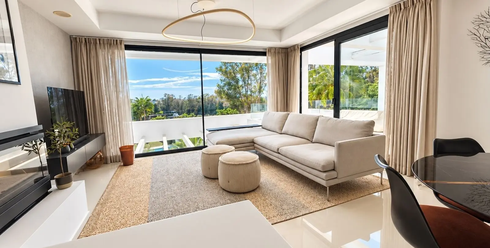 Sale of penthouse duplex in Benahavís 3