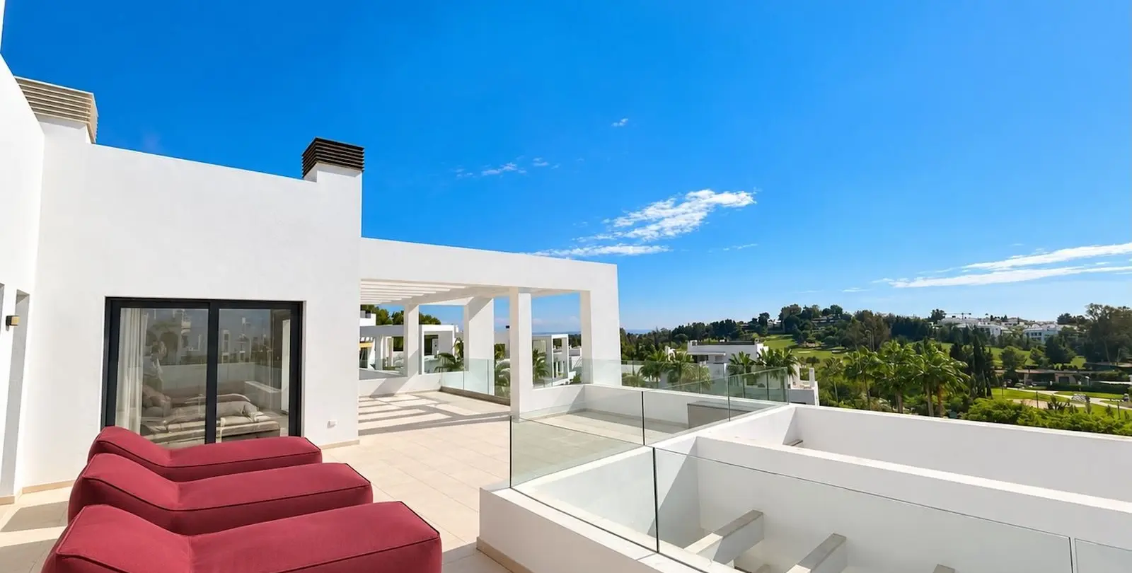Sale of penthouse duplex in Benahavís 23