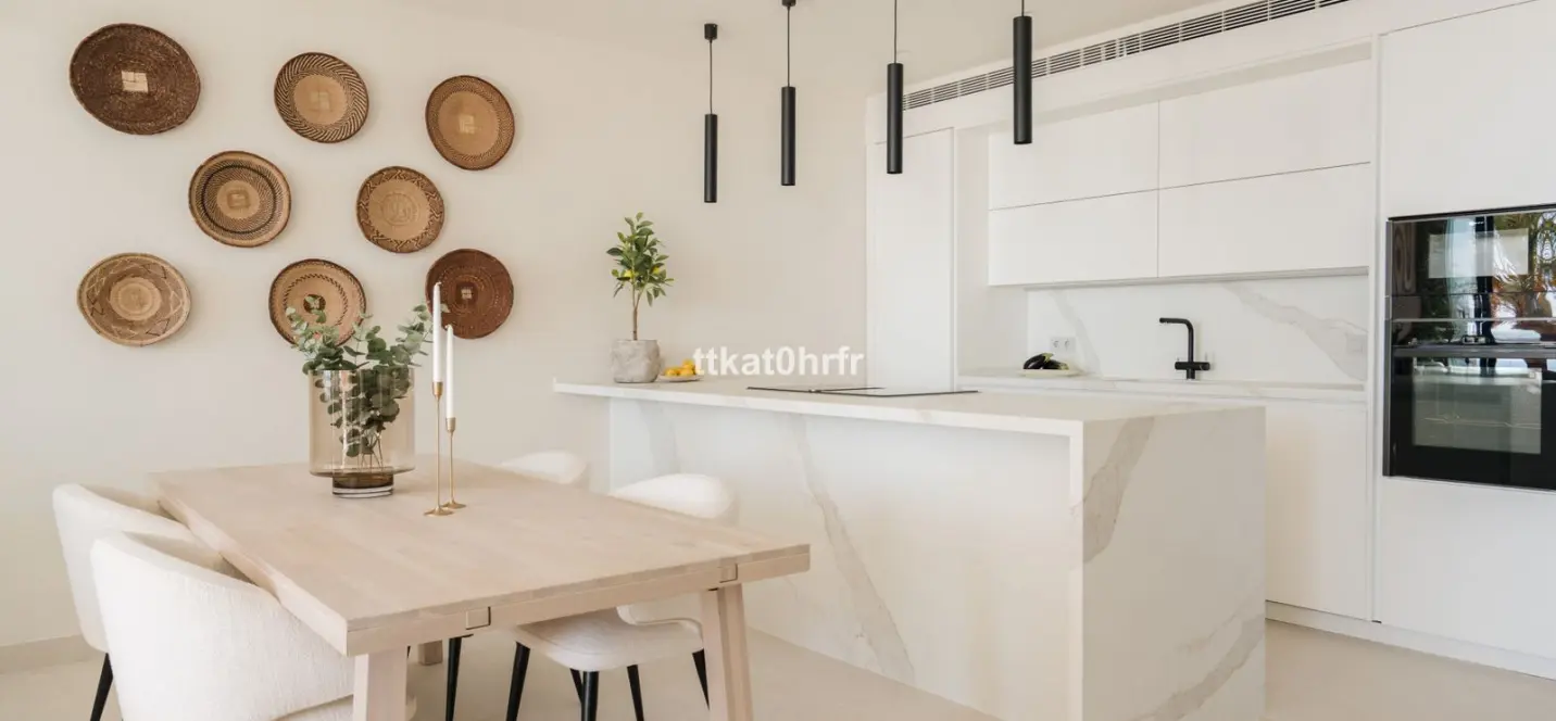 Venta de ático dúplex en Nueva Andalucía 2
