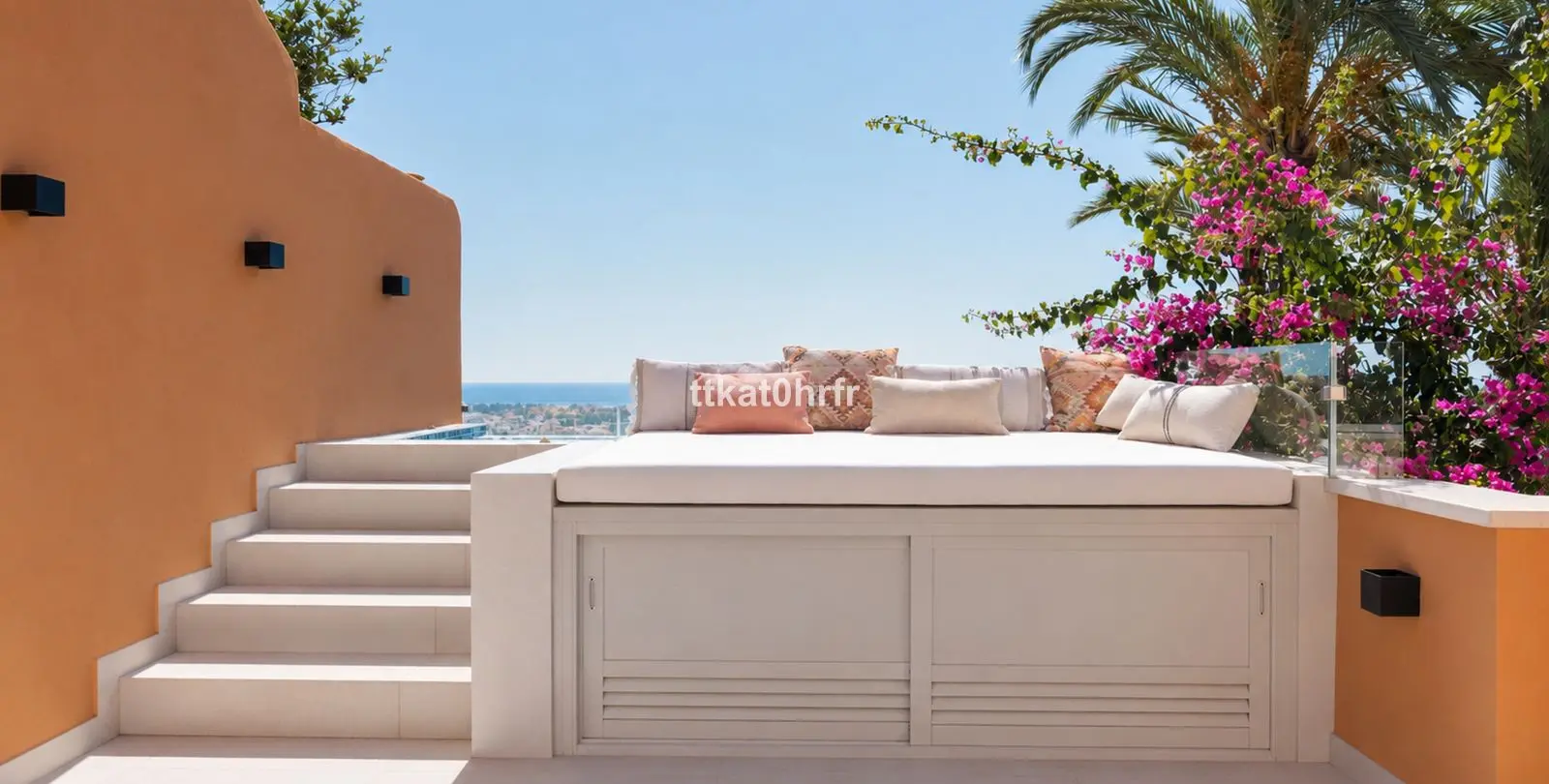 Sale of penthouse duplex in Nueva Andalucía 7