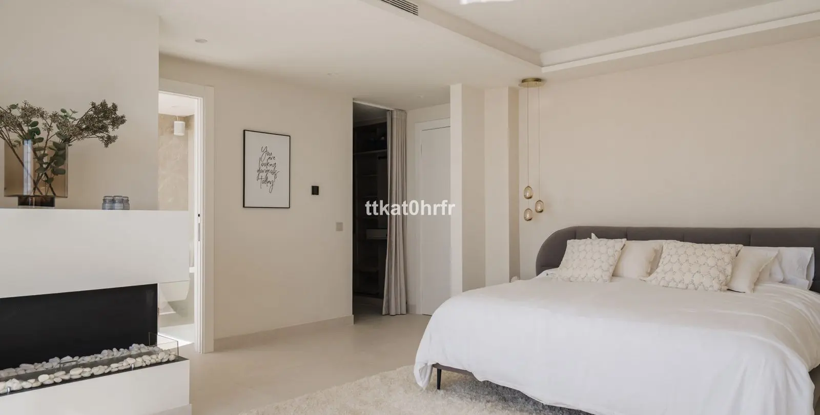 Sale of penthouse duplex in Nueva Andalucía 20