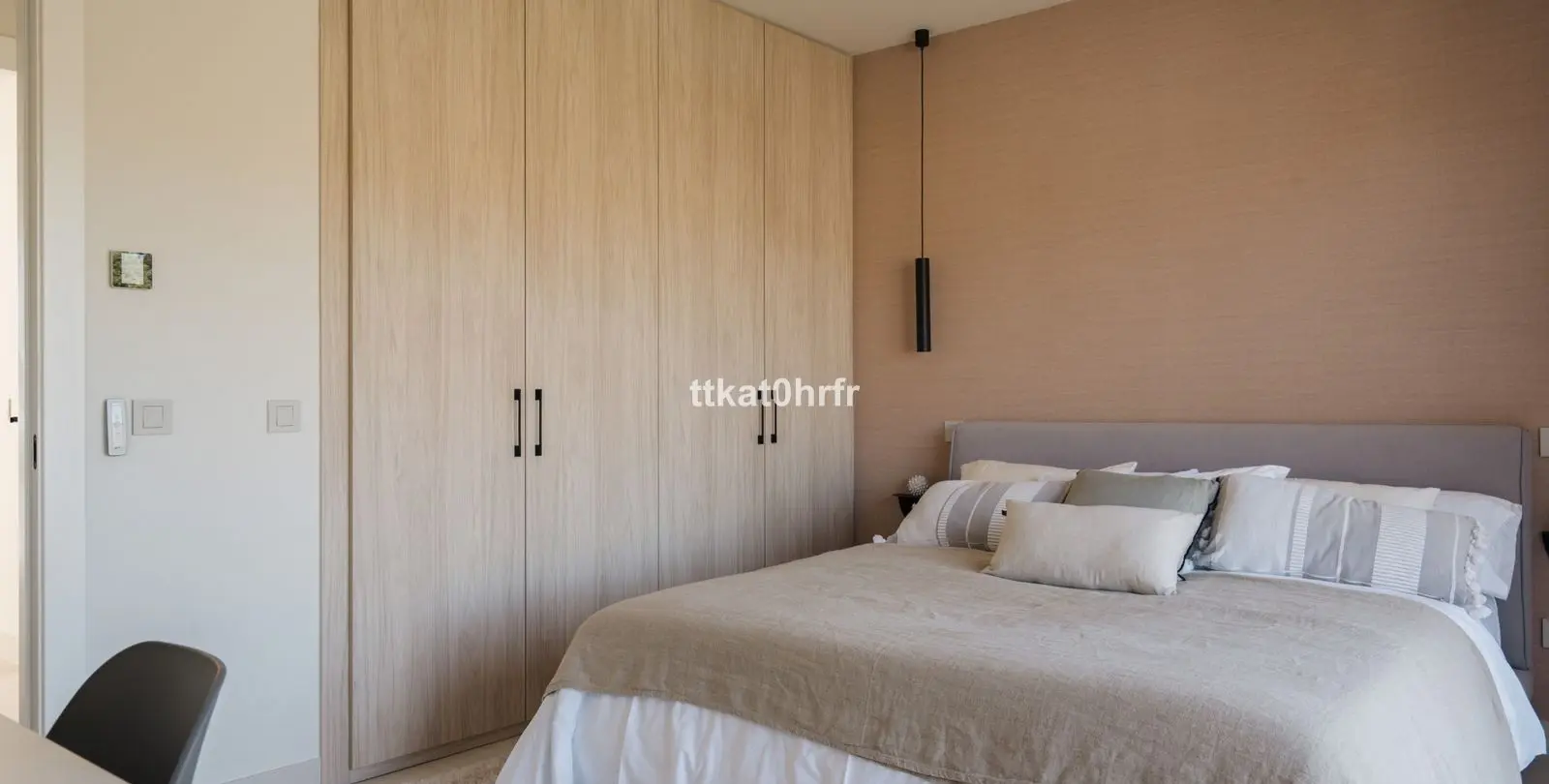 Sale of penthouse duplex in Nueva Andalucía 26