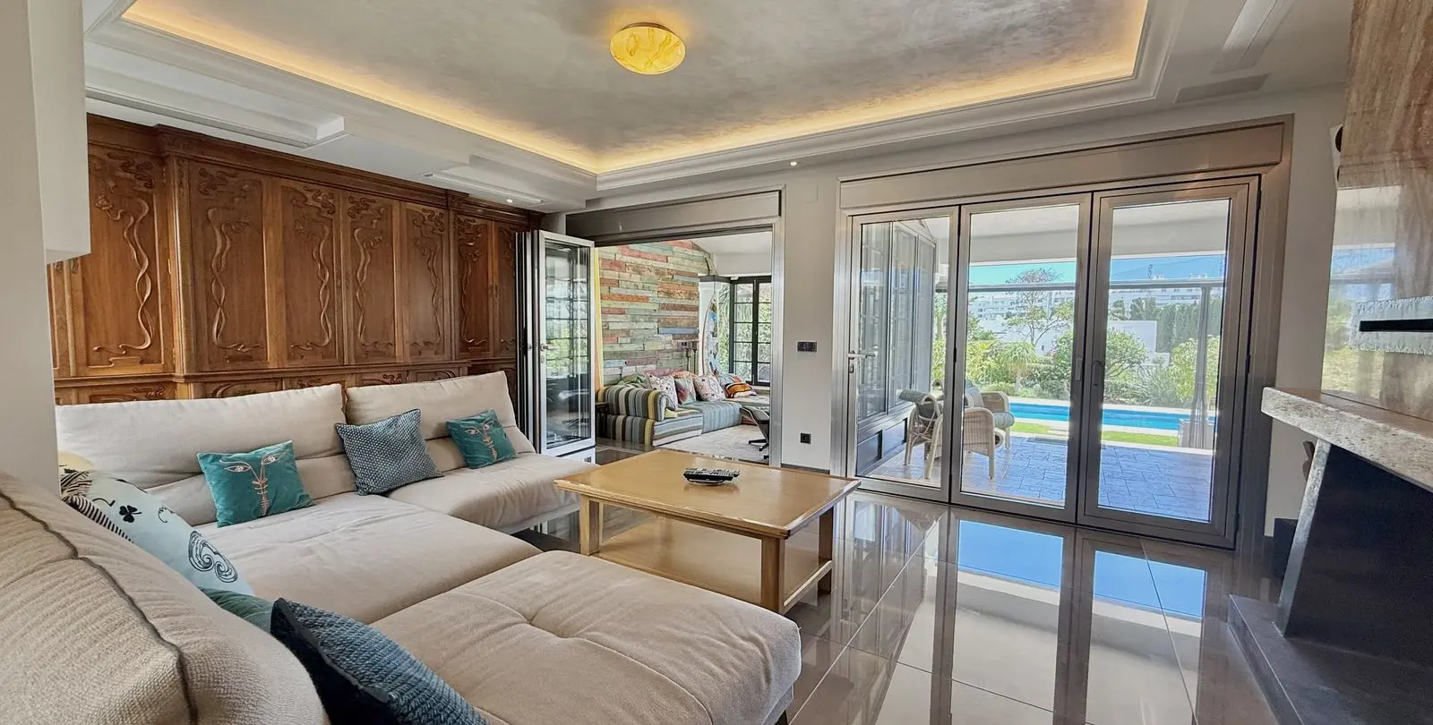 Venta de villa independiente en San Pedro de Alcántara 5