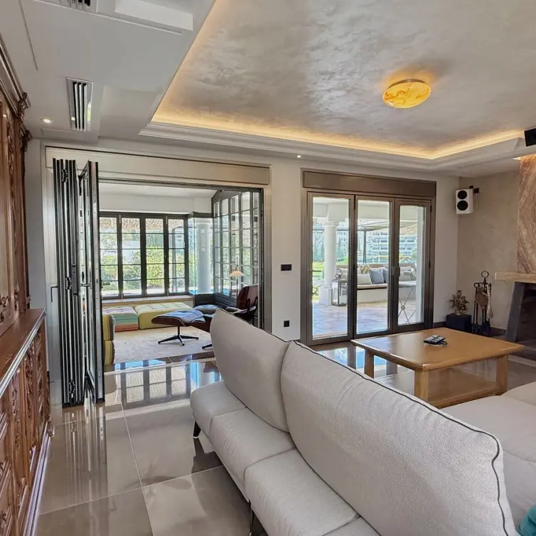 Venta de villa independiente en San Pedro de Alcántara