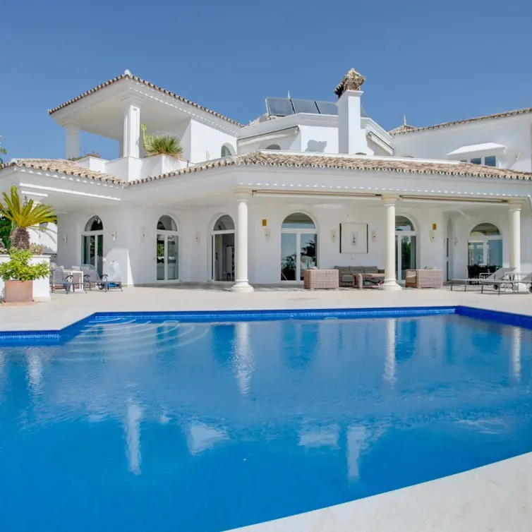 Venta de villa independiente en Benahavís