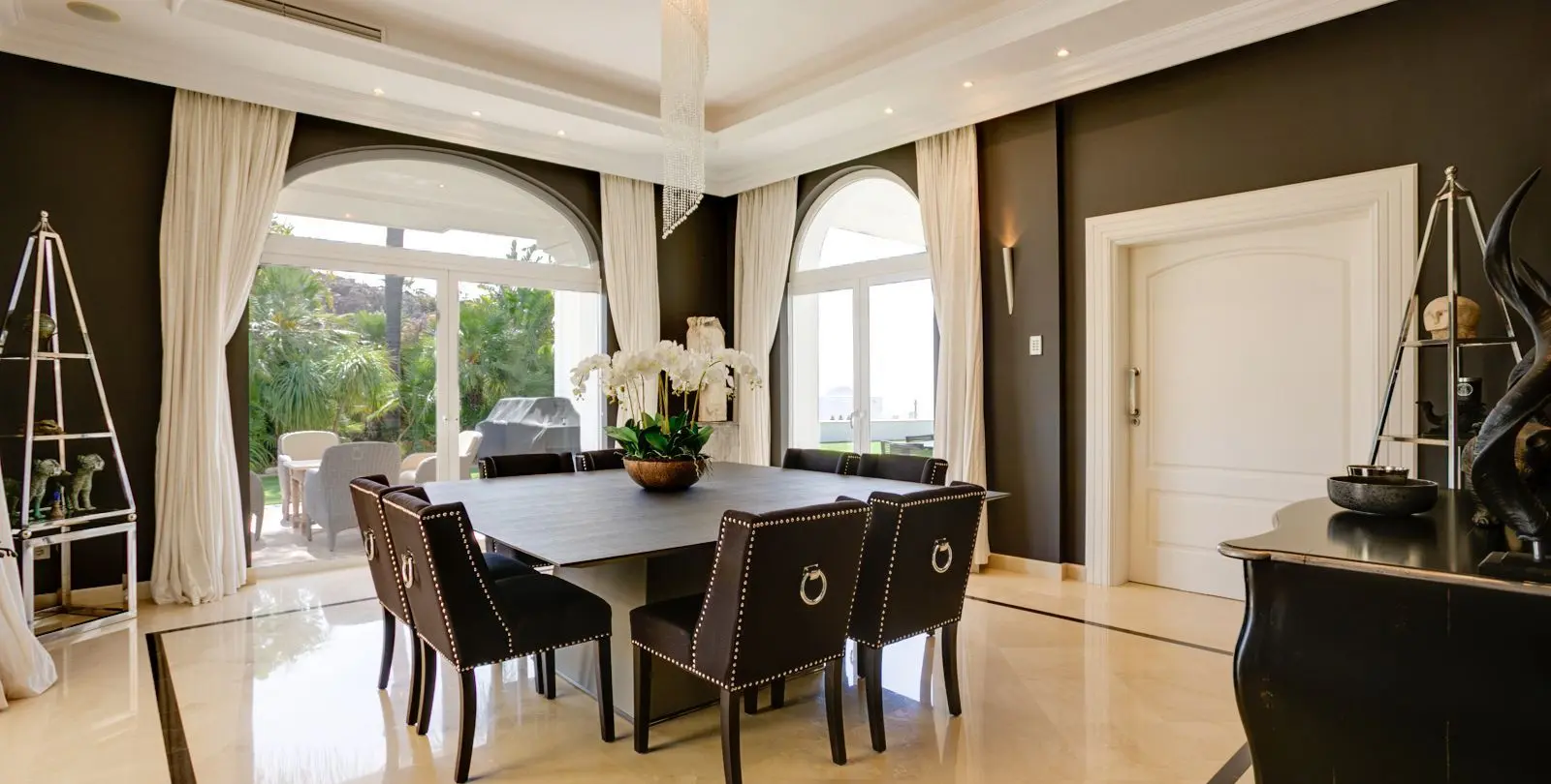 Sale of detached villa in Benahavís 9