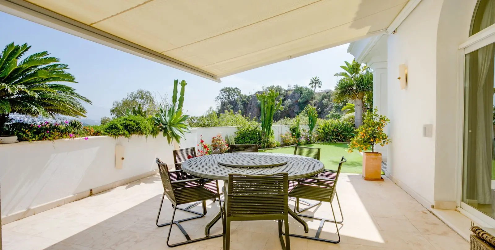 Sale of detached villa in Benahavís 31