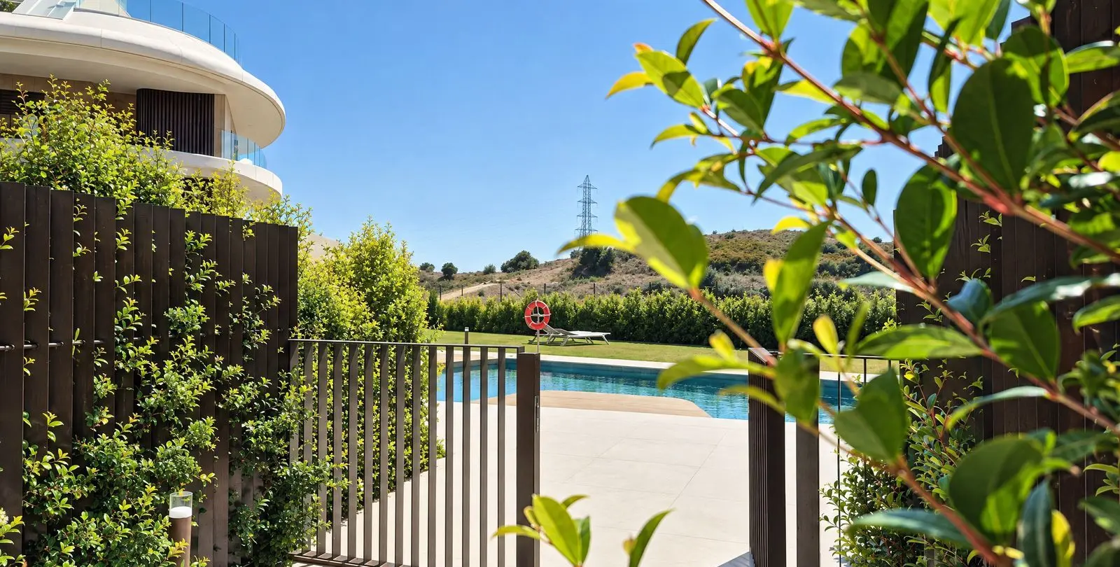 Venta de apartamento en planta media en Fuengirola 4