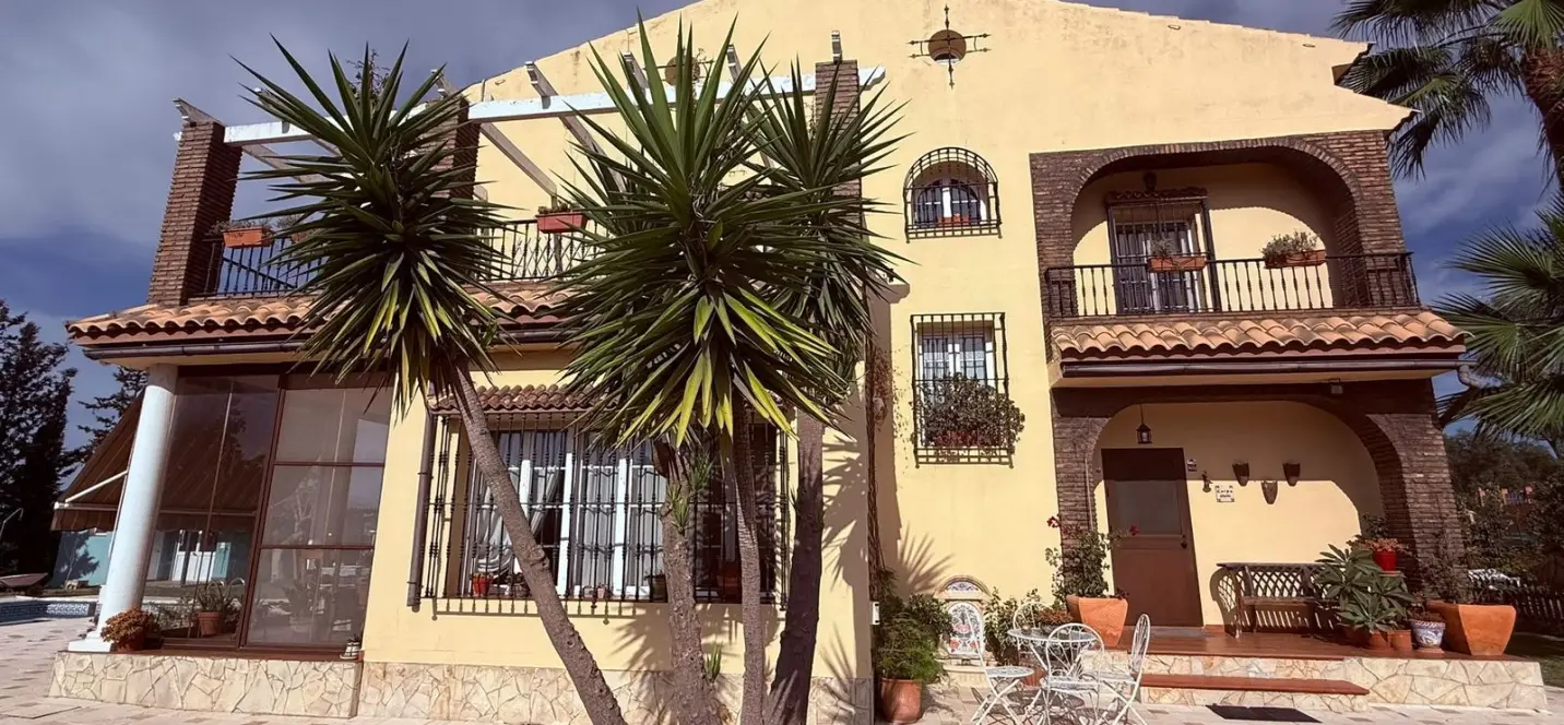 Venta de finca - cortijo en Santa Rosalía 2