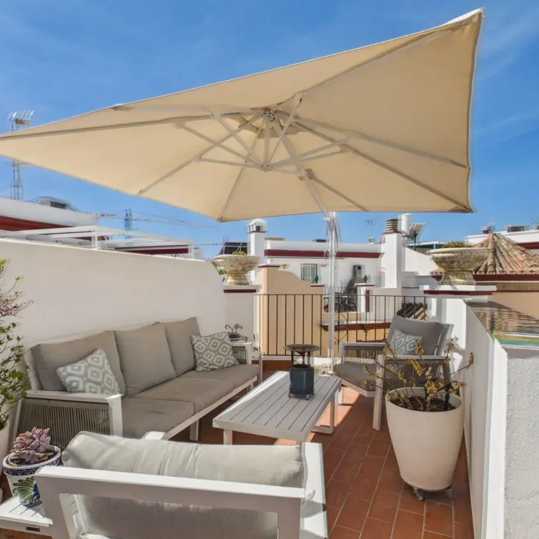 Venta de adosado en Estepona