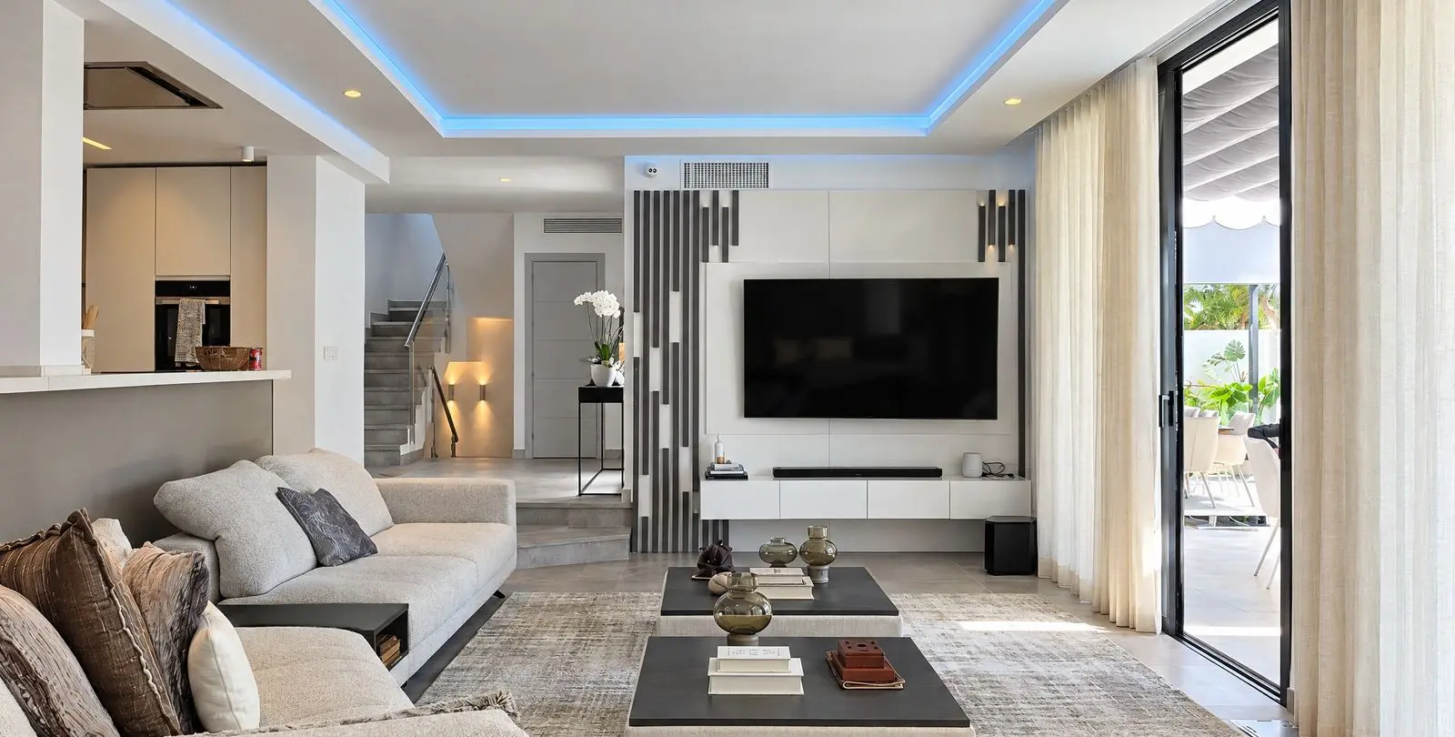 Venta de villa independiente en Nueva Andalucía 9