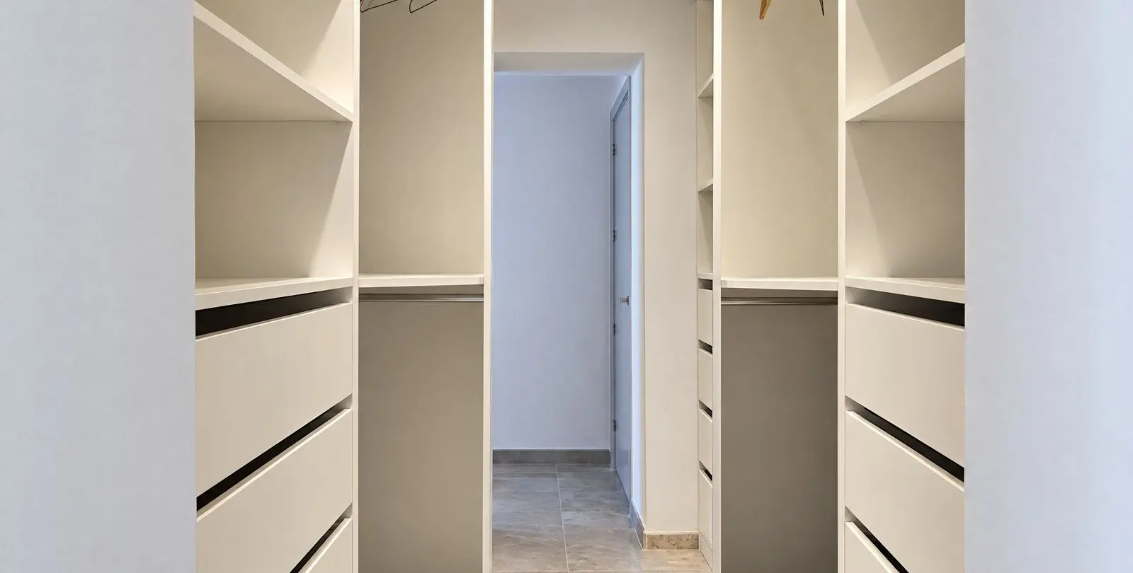 Venta de villa independiente en Nueva Andalucía 32