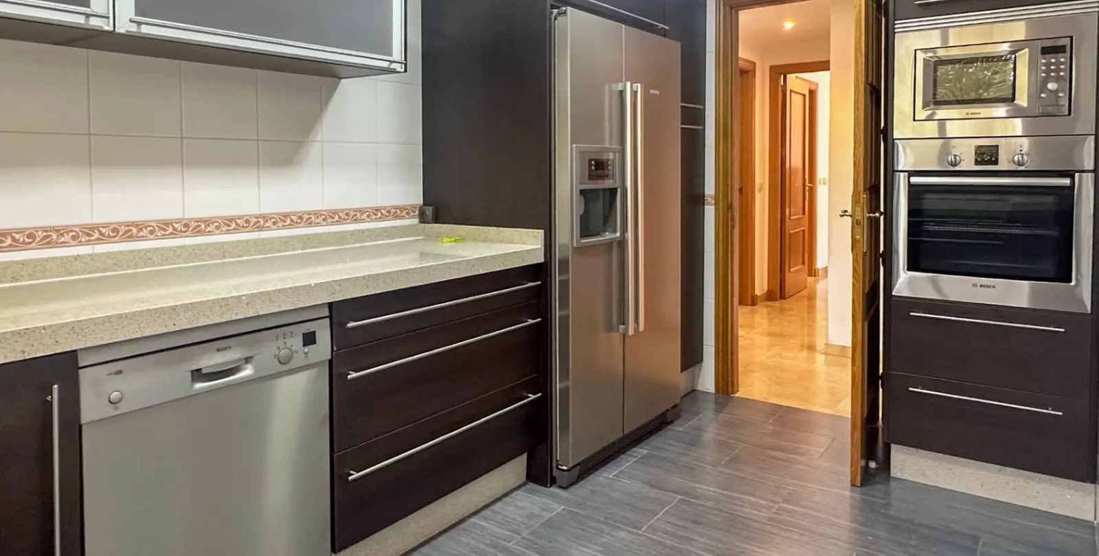 Venta de apartamento en planta media en Torremolinos 4
