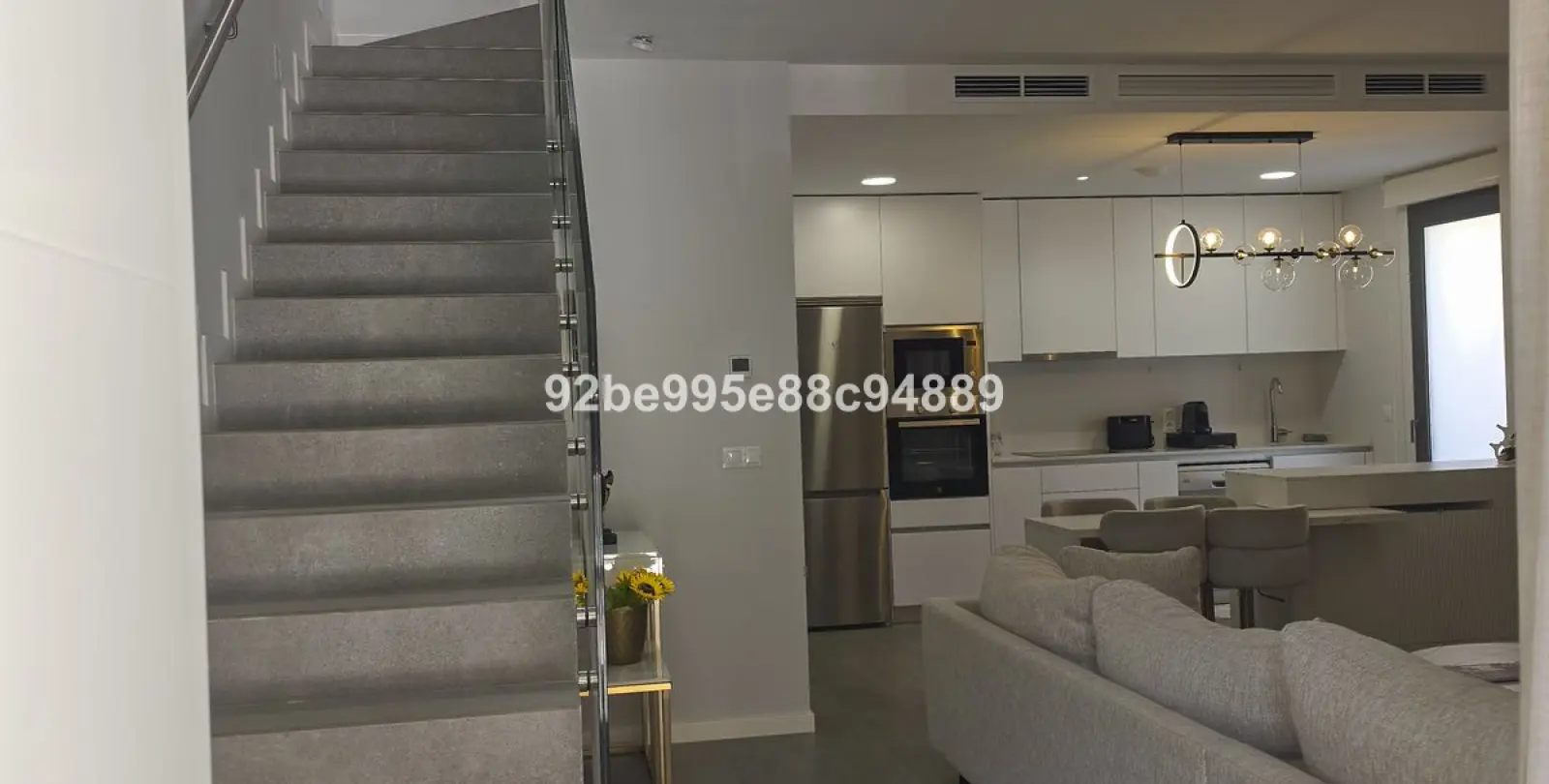 Long-term rent of semi-detached house in Riviera del Sol 2