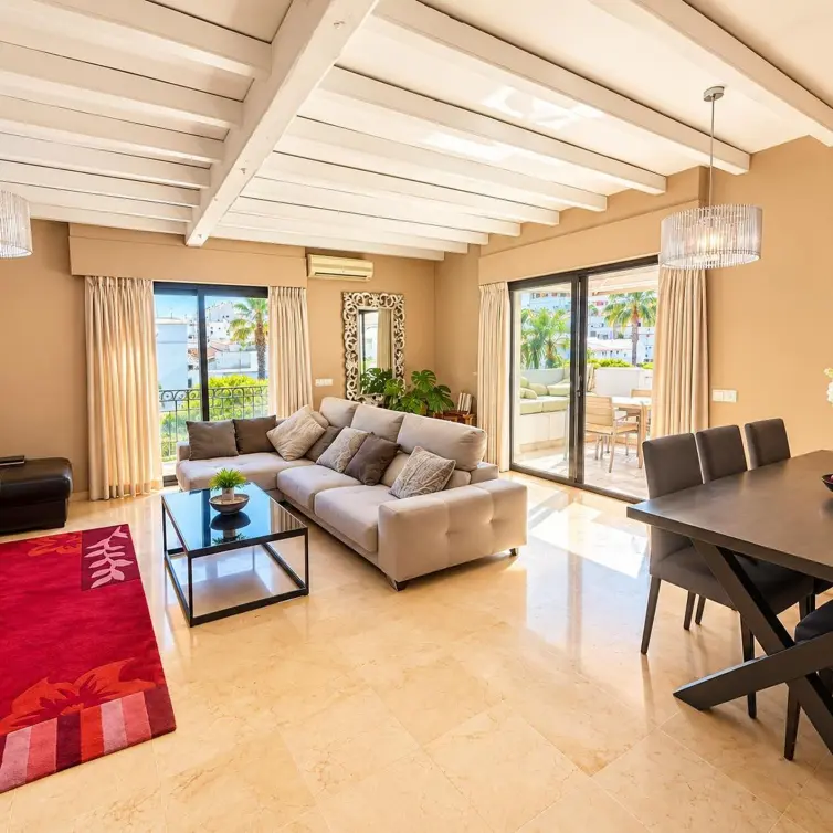 Venta de adosado en Estepona