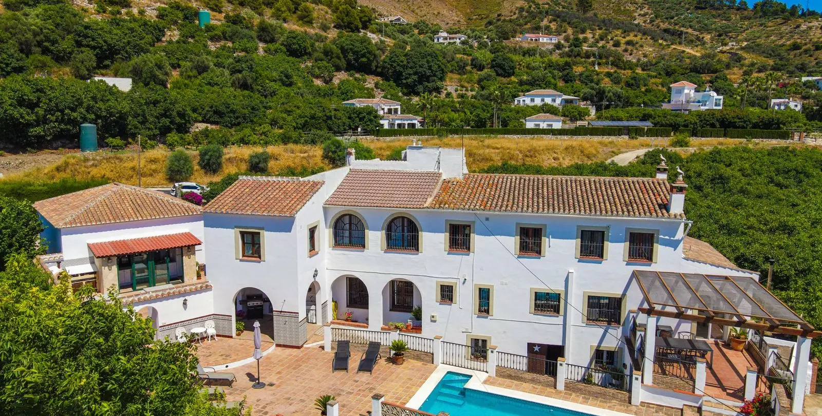 Venta de finca - cortijo en Canillas de Albaida 2