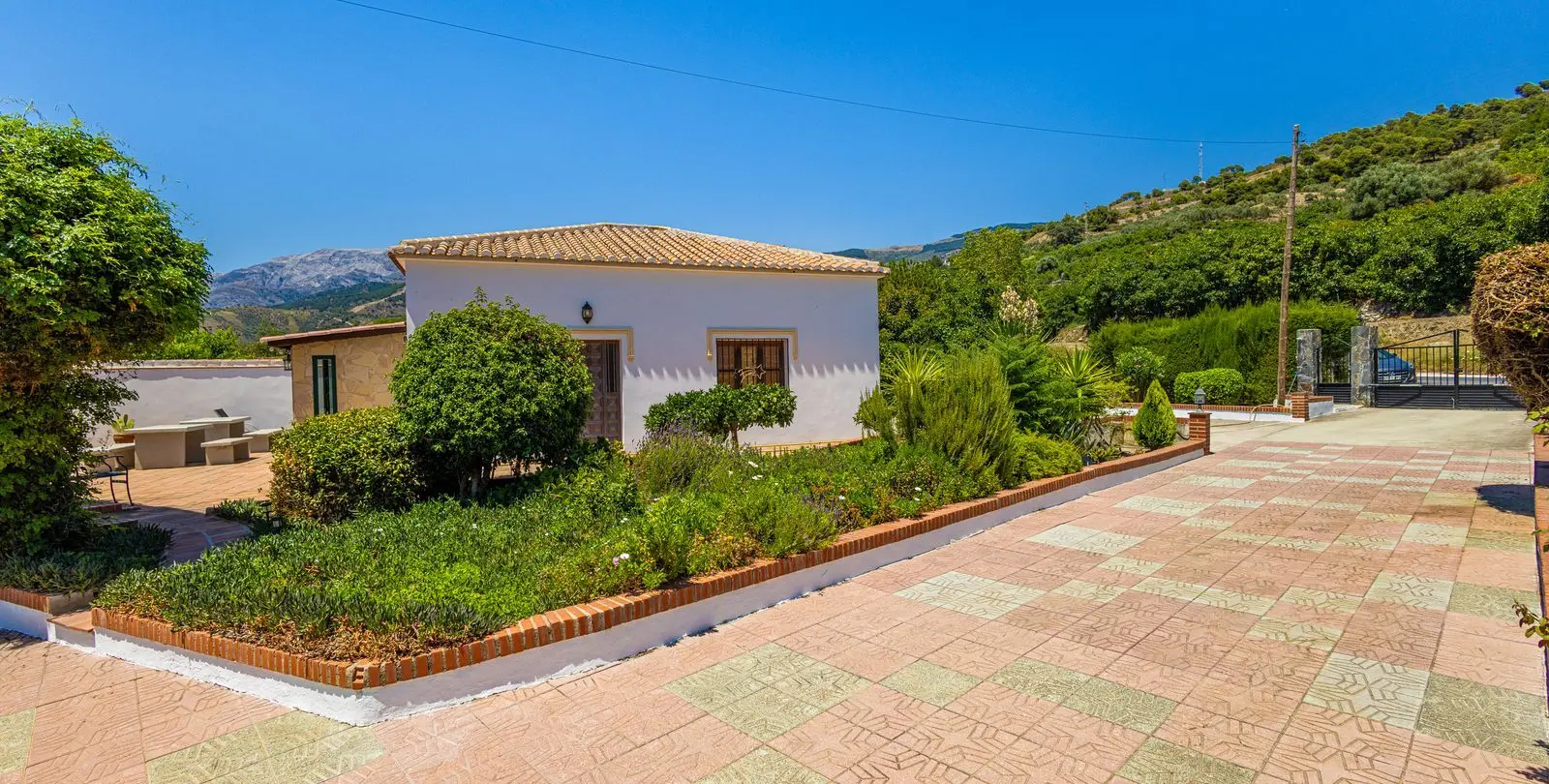 Venta de finca - cortijo en Canillas de Albaida 11