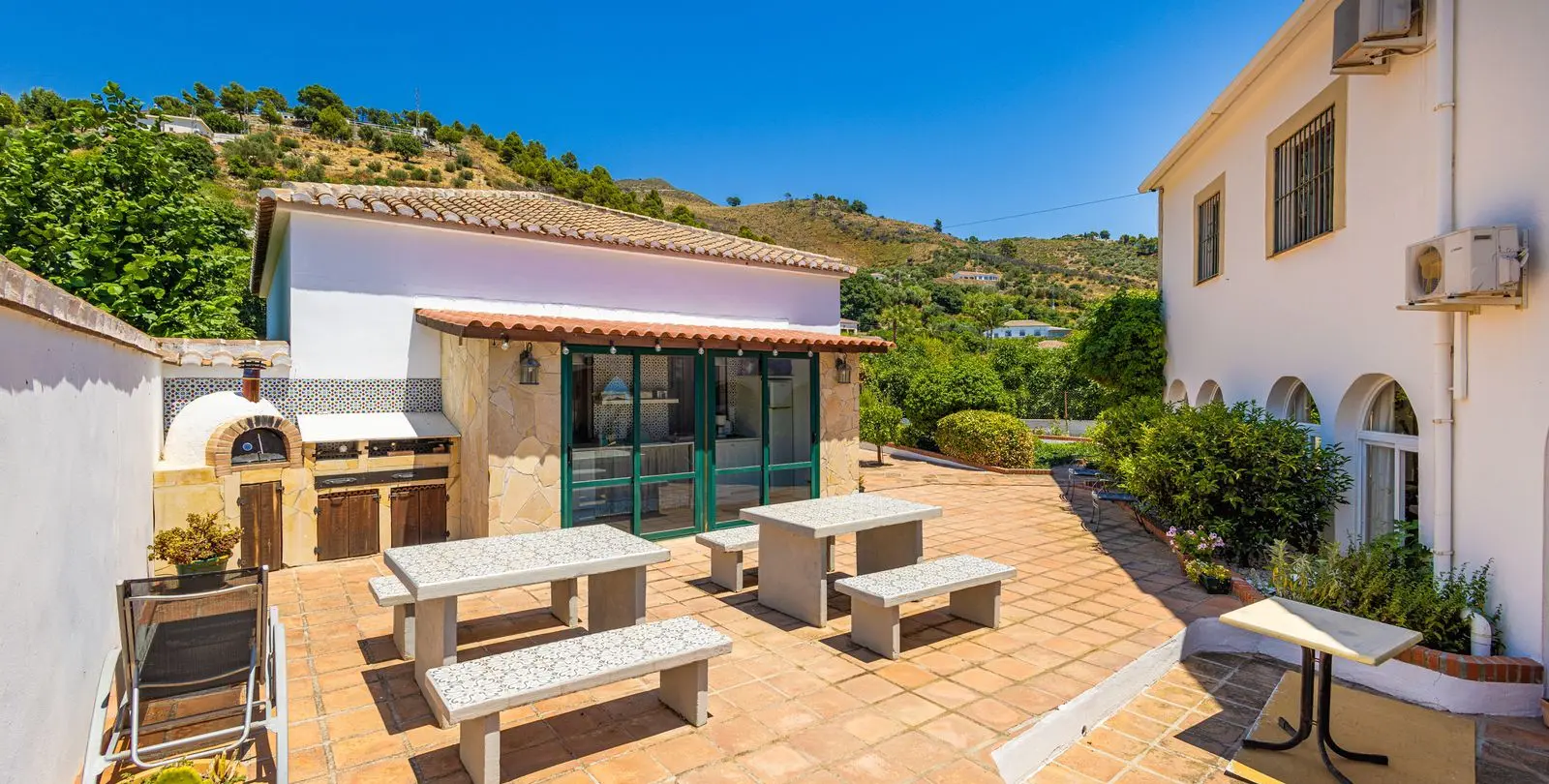 Venta de finca - cortijo en Canillas de Albaida 13