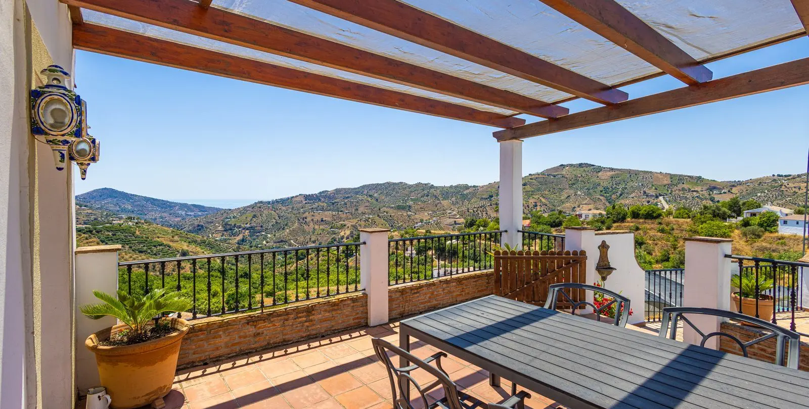 Venta de finca - cortijo en Canillas de Albaida 23