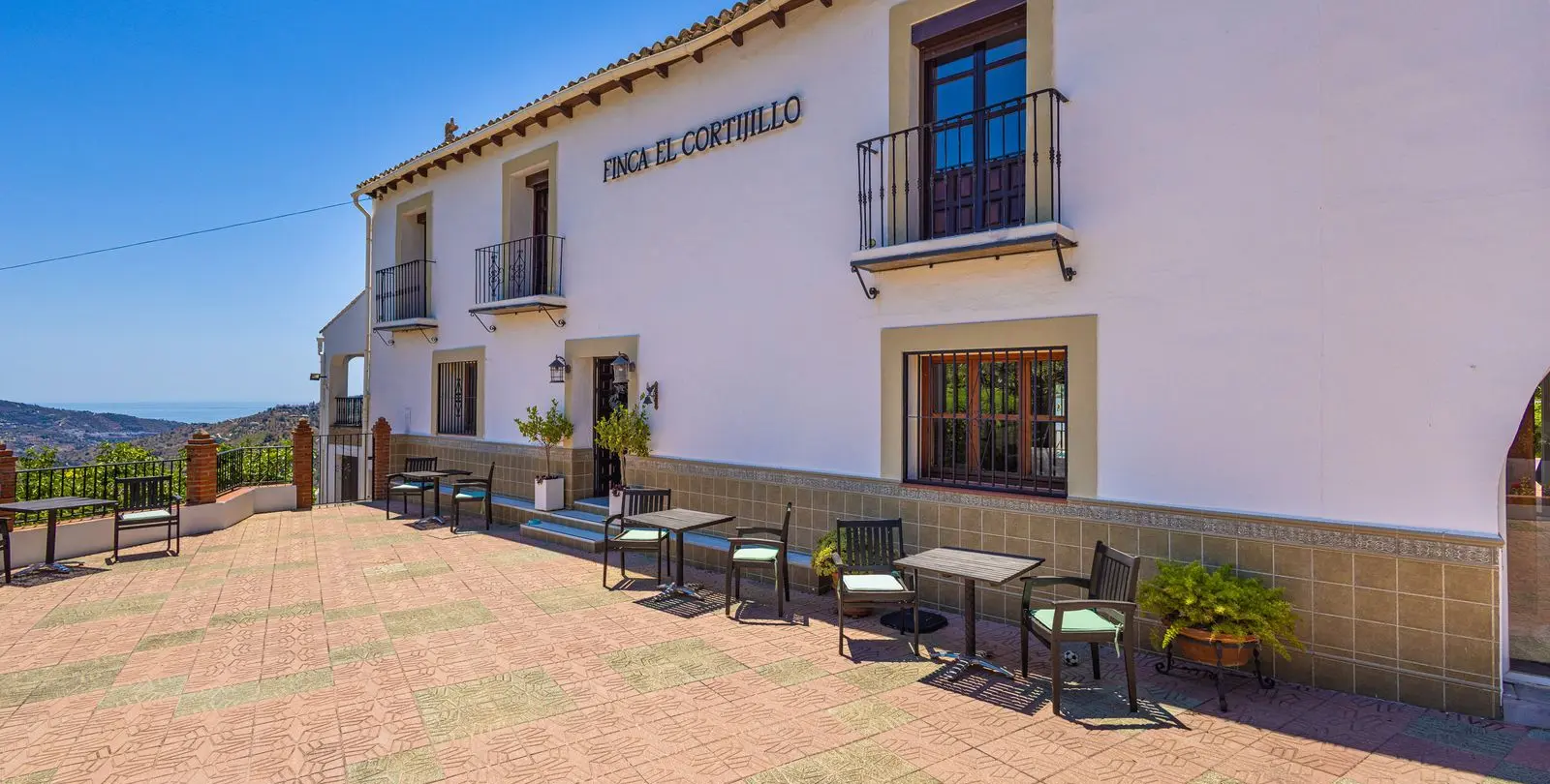 Venta de finca - cortijo en Canillas de Albaida 24