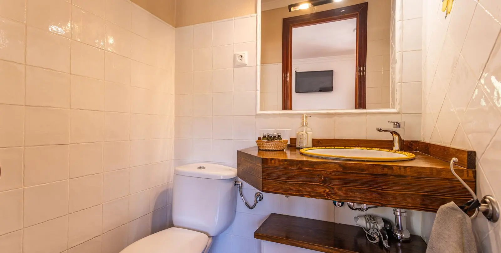 Venta de finca - cortijo en Canillas de Albaida 55