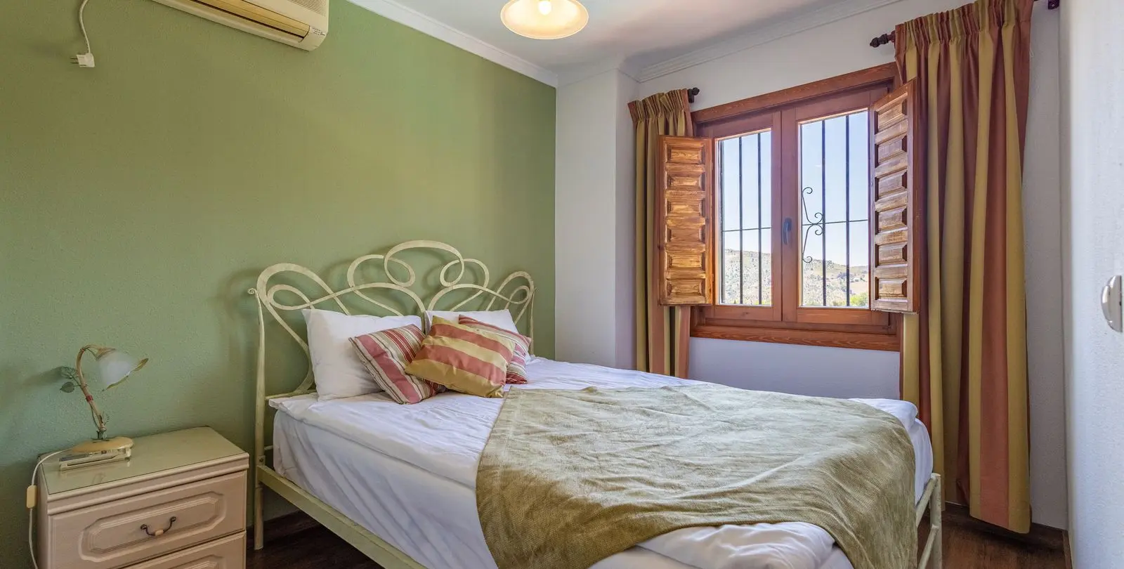 Venta de finca - cortijo en Canillas de Albaida 66