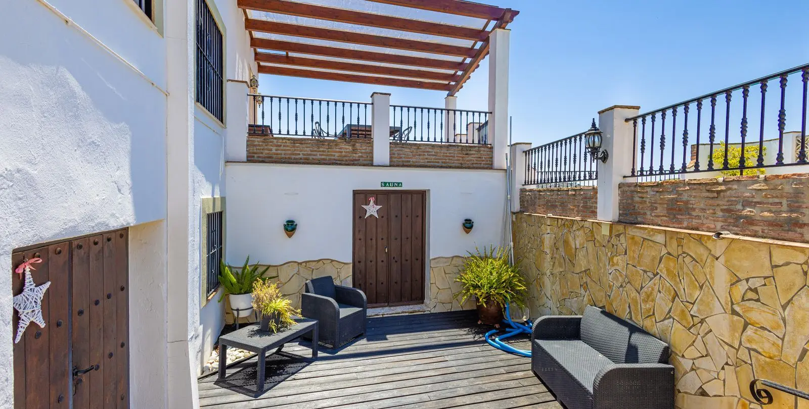 Venta de finca - cortijo en Canillas de Albaida 84