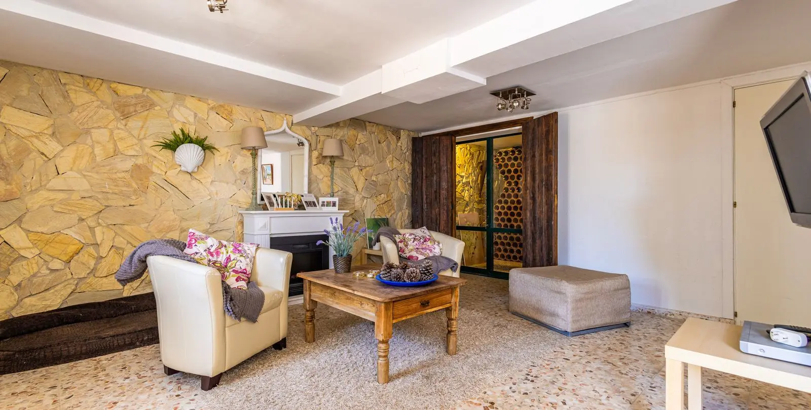Venta de finca - cortijo en Canillas de Albaida 96