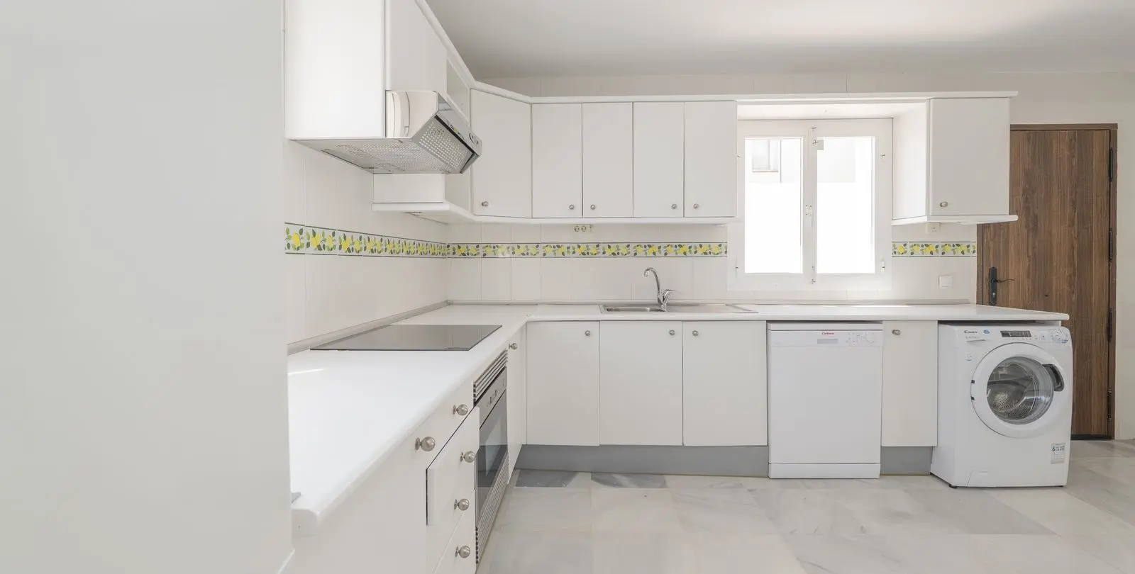 Venta de villa independiente en Puerto Banús 15