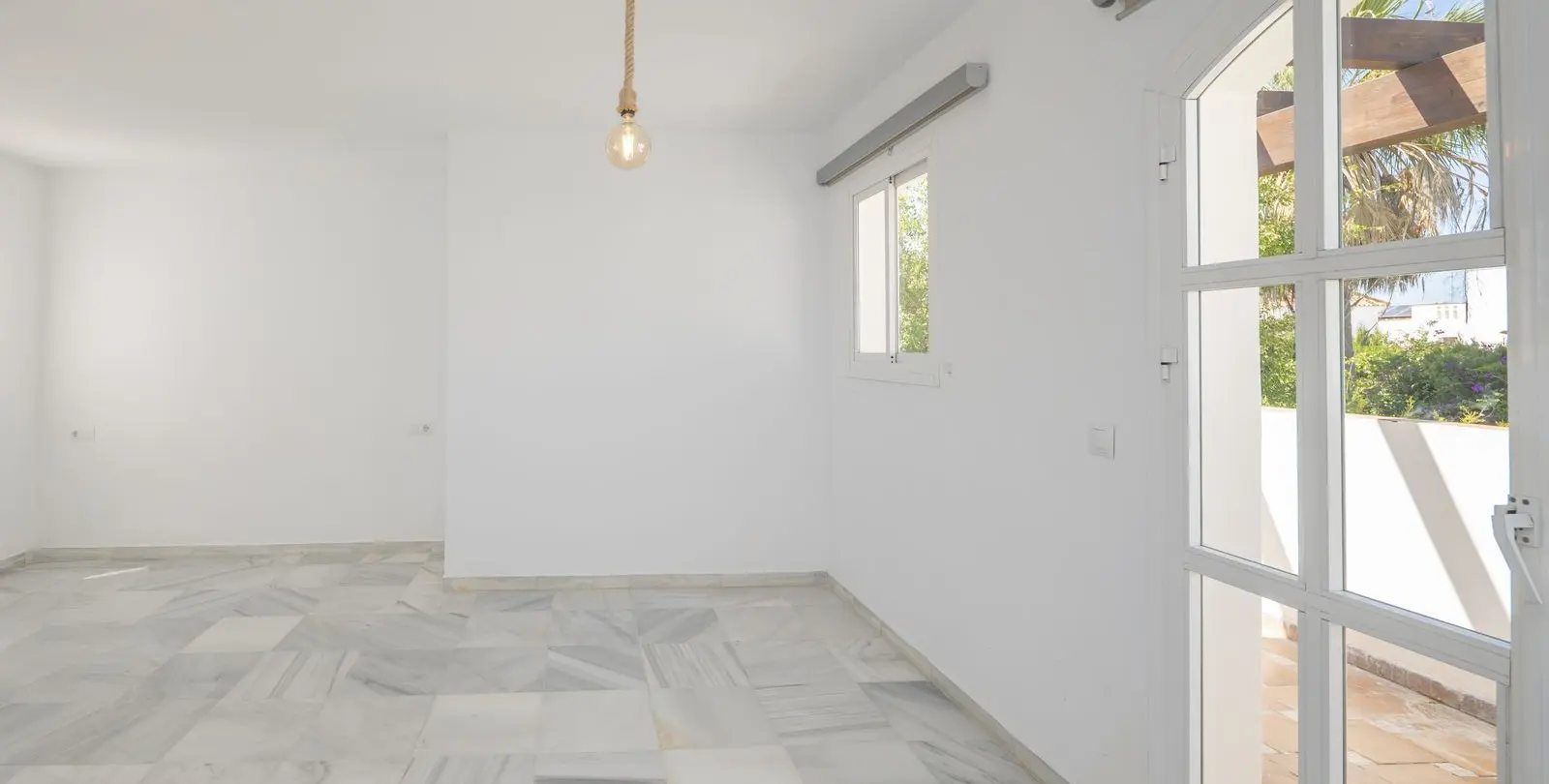 Venta de villa independiente en Puerto Banús 19