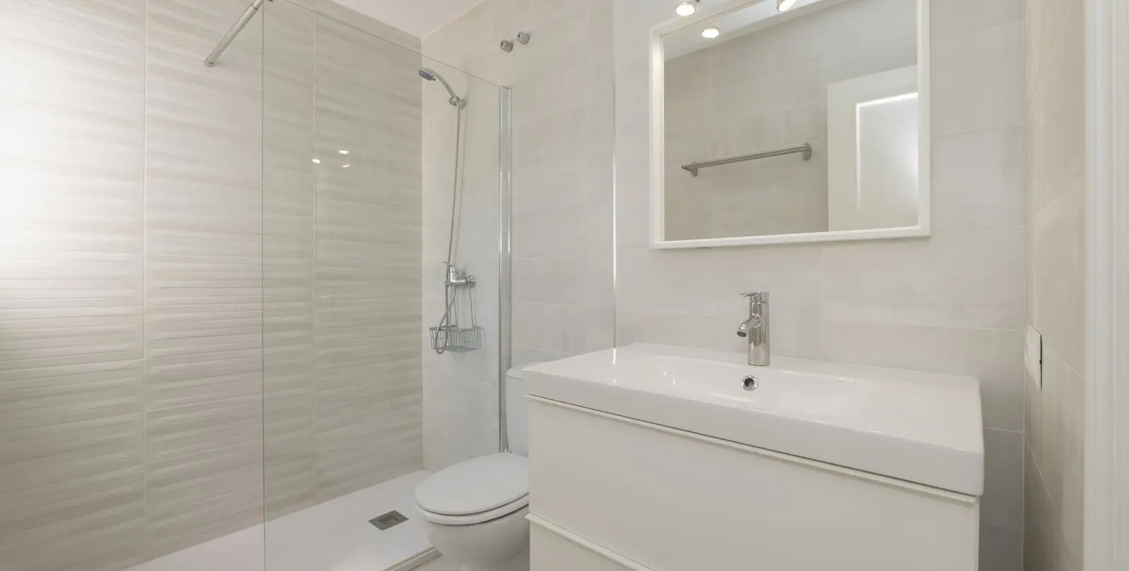 Venta de villa independiente en Puerto Banús 31