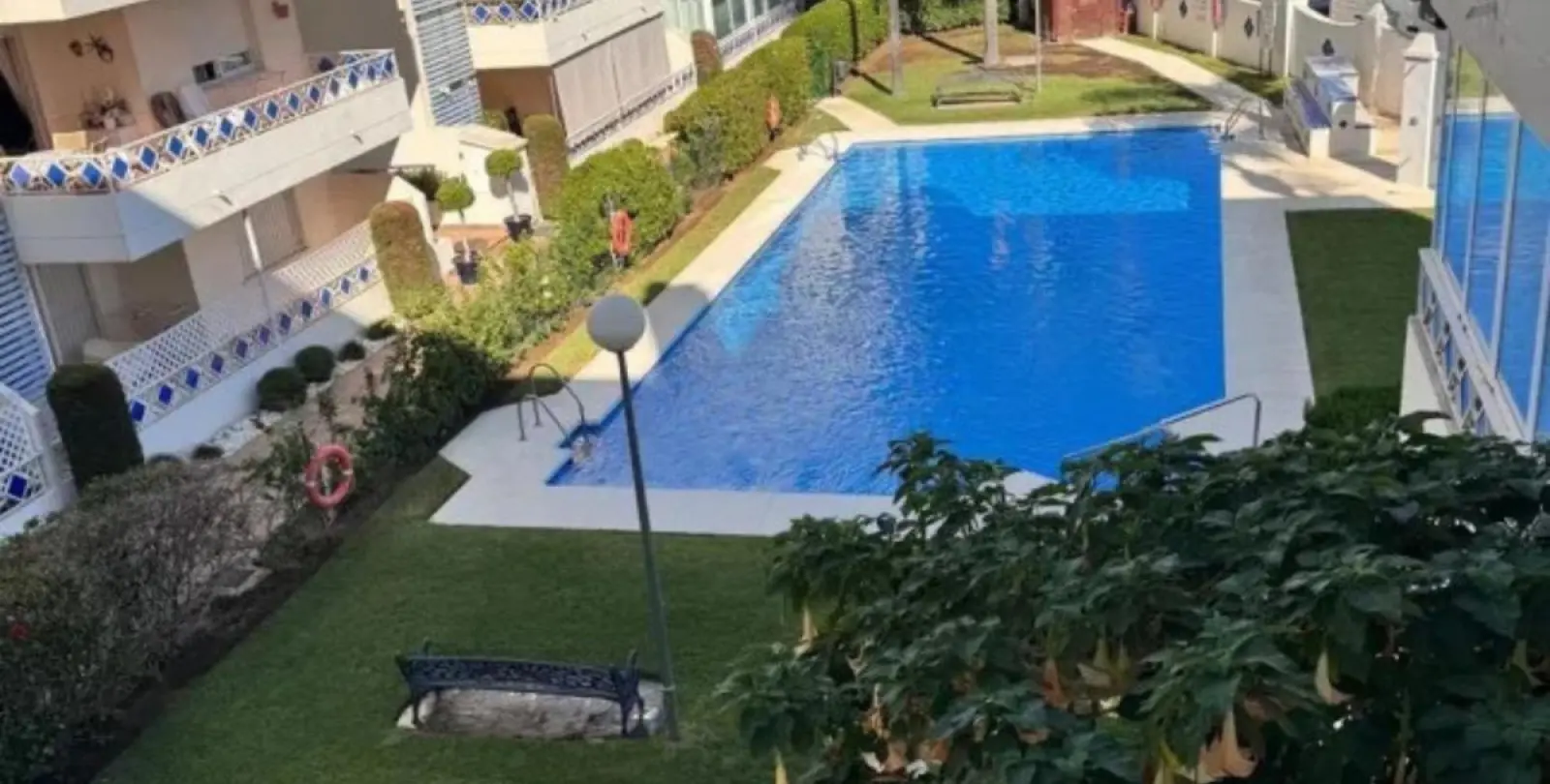 Продажа апартаментов на среднем этаже в Marbella 3
