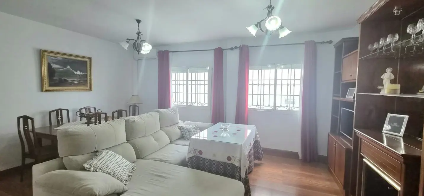 Sale of townhouse in Alhaurín el Grande 0