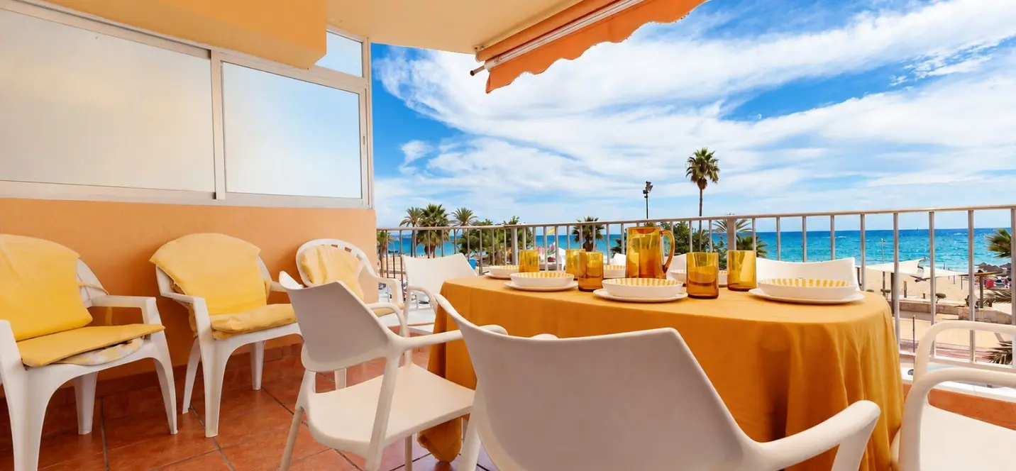 Sale of middle floor apartment in Los Boliches 2