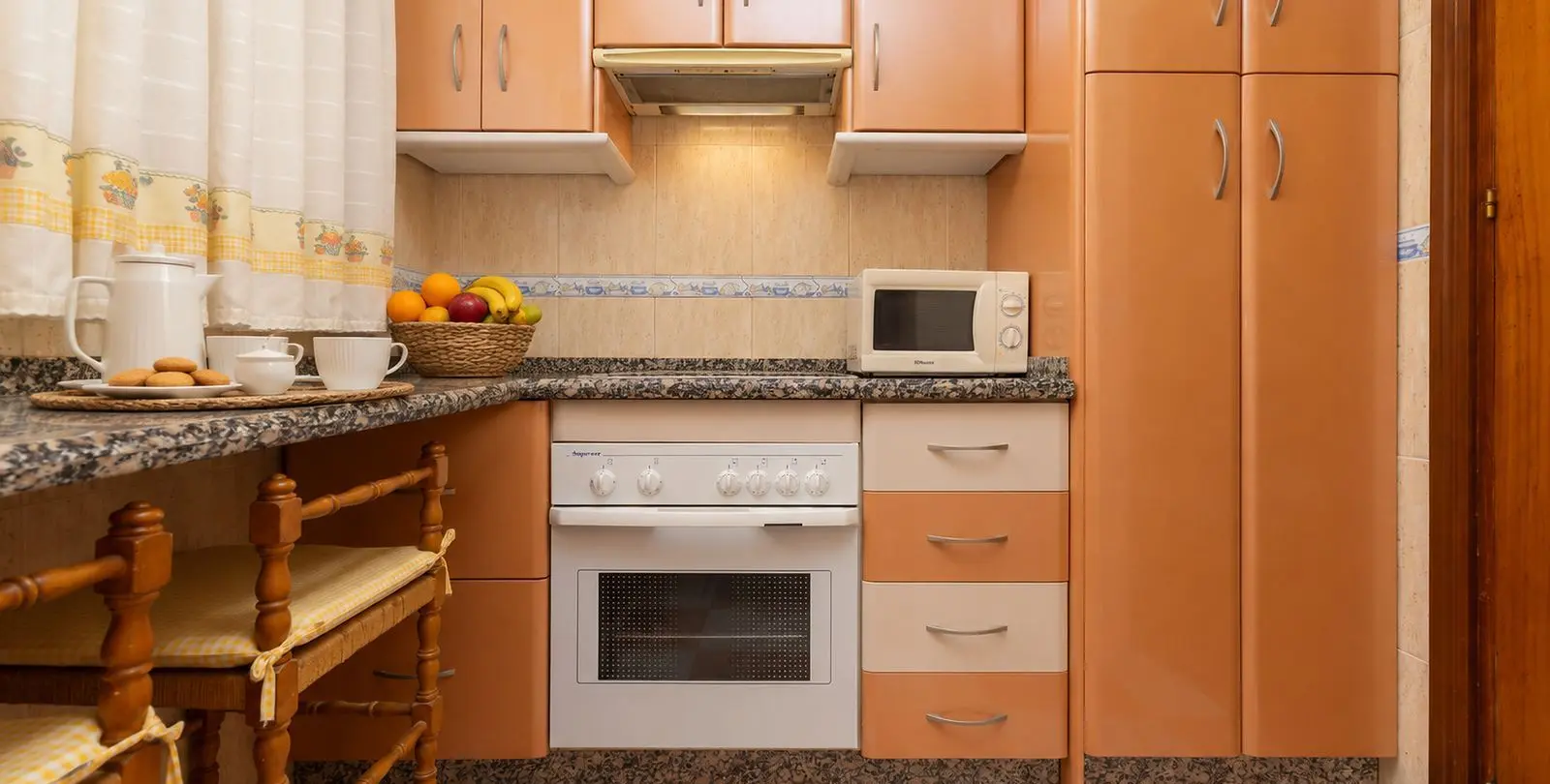 Sale of middle floor apartment in Los Boliches 4