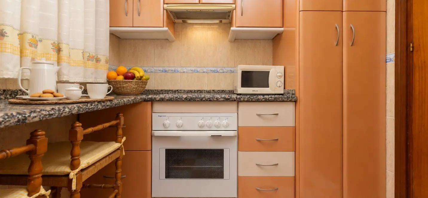 Sale of middle floor apartment in Los Boliches 3