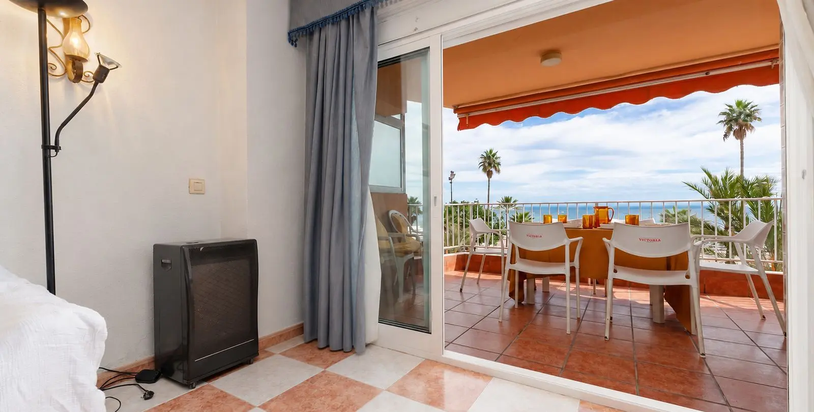 Sale of middle floor apartment in Los Boliches 13