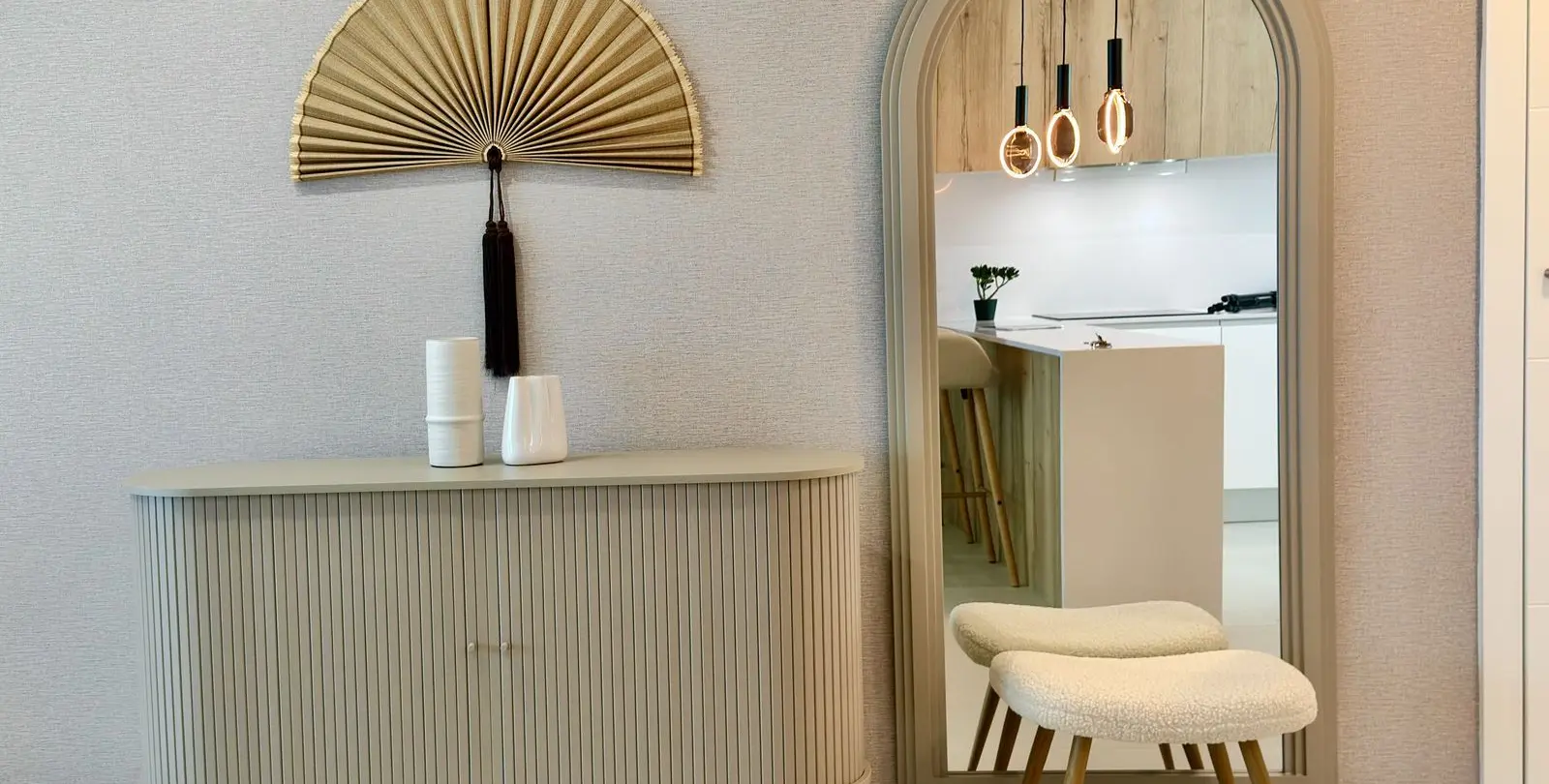 Venta de apartamento en planta media en Estepona 7