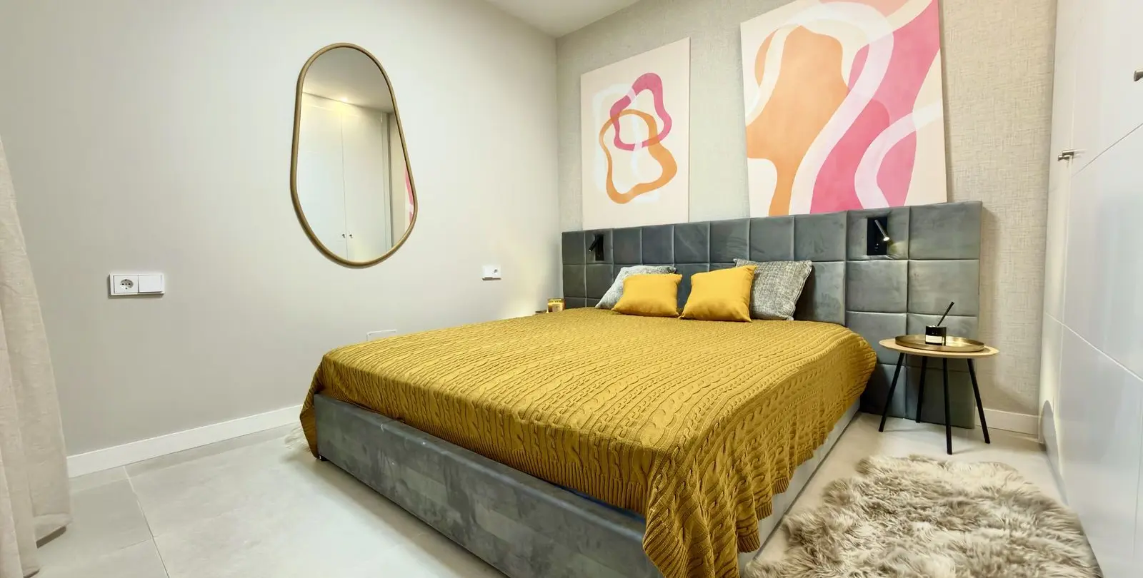 Venta de apartamento en planta media en Estepona 32