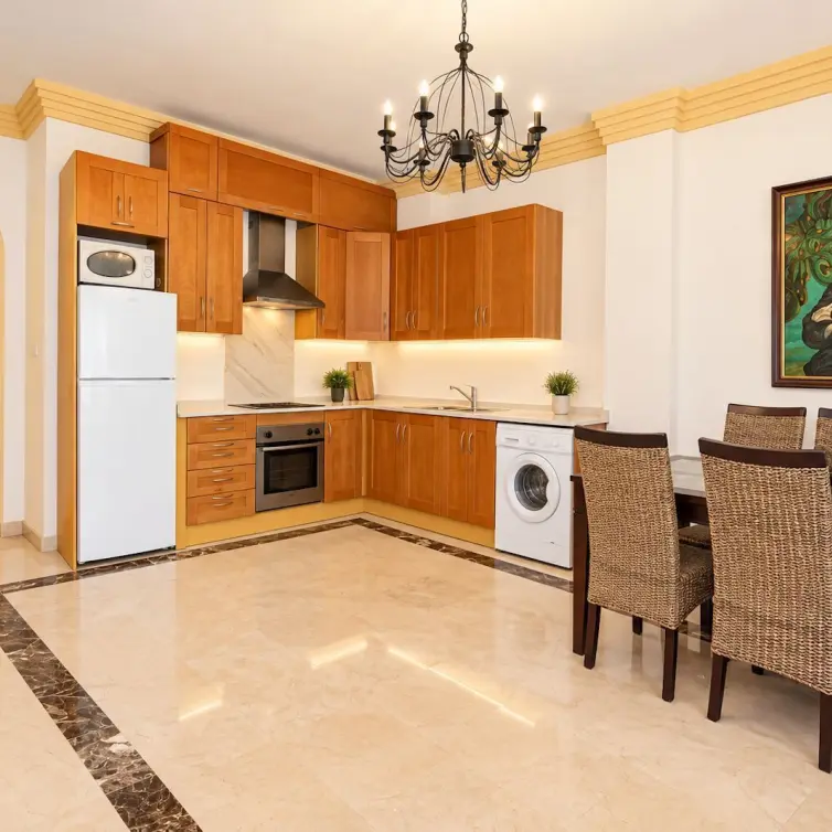 Venta de apartamento en planta media en Nueva Andalucía