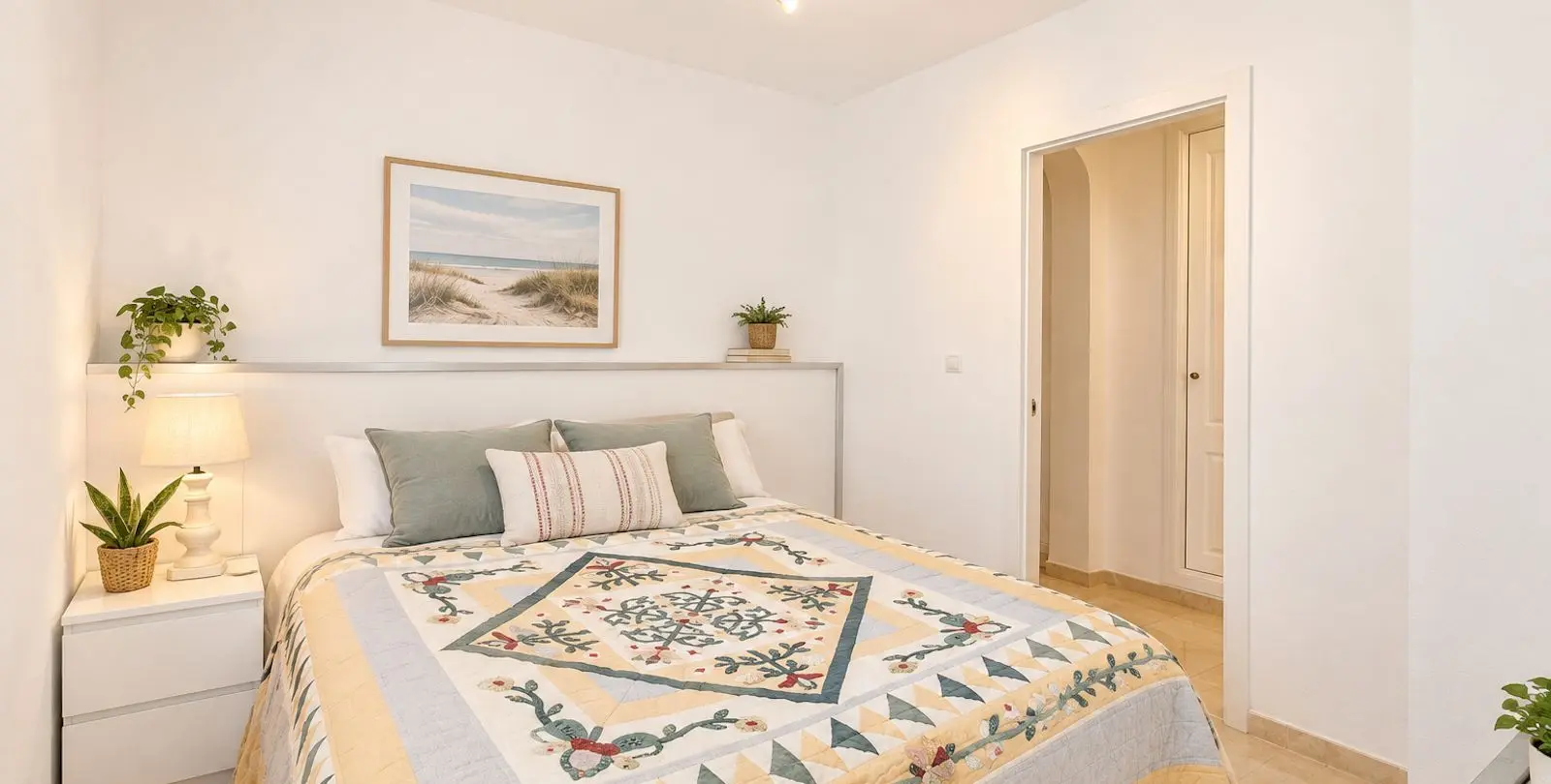 Venta de apartamento en planta media en Nueva Andalucía 8