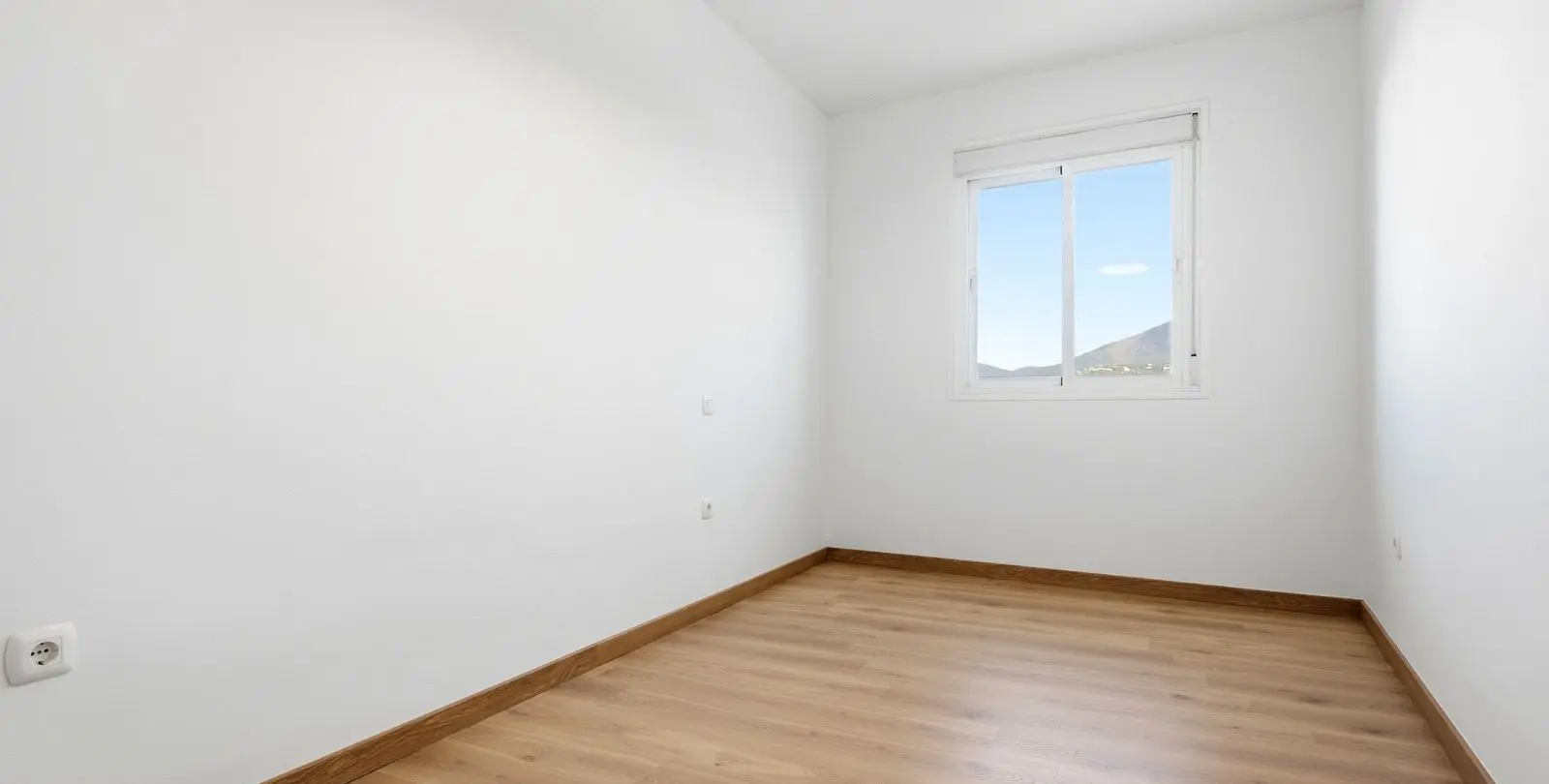 Venta de ático en San Pedro de Alcántara 11