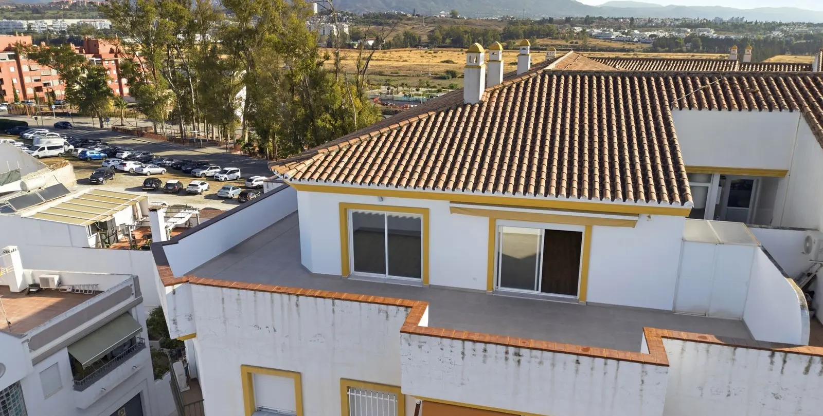 Venta de ático en San Pedro de Alcántara 28